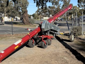 Demo clearance Meridian 10-39 Auger