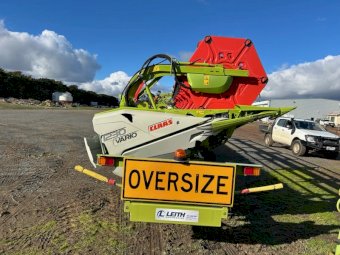 Claas 1230 Vario Pick Up Front