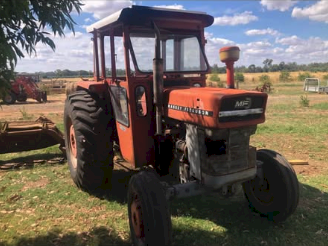 1978 Massey Ferguson 165 Tractor (NO GST)