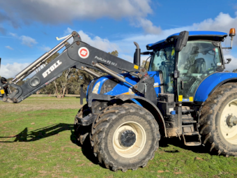 2019 New Holland T7.230 Tractor with Loader
