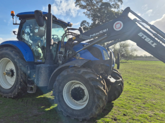 2019 New Holland T7.230 Tractor with Loader