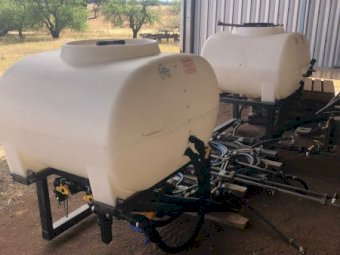 1600L Saddle Poly Tank