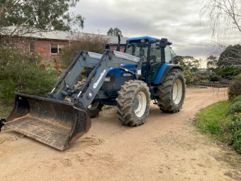 New Holland TM 150 with Quickie Loader