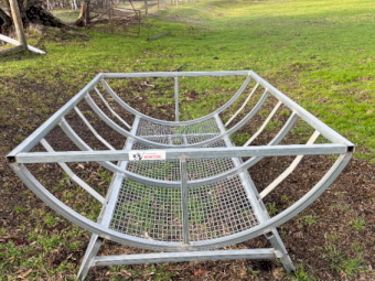 Norton Sheep / Cattle Feeder