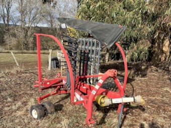 2010 Tonutti GR 385 Rotary Small Hay Rake