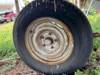 Nelson 30T Field Bin