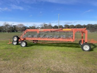 Schinckel 16 wheel hay rake