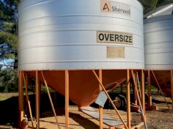 2013 Sherwell 35MT Field Bin With Auger