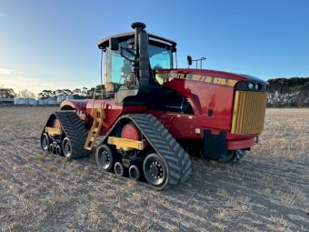 2018 Versatile 620DT DeltaTrack Tractor
