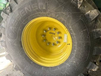 2 x 900-60R32 Rims and Tyres to suit S Series John Deere Header