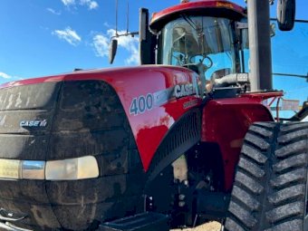 2018 Case IH Rowtrac 400 tractor