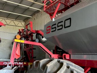 2019 Morris 9950CTI Air Seeder With 40Ft Quantam Bar