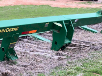 John Deere 936 Draper Front Frame Only
