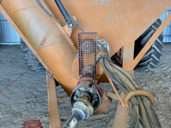 2010 Norrish Chaser Bin 32mt with Scales