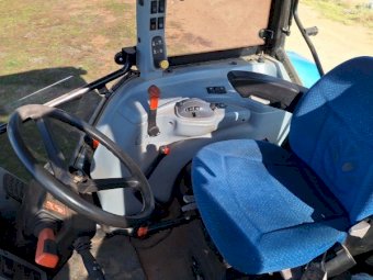 2013 New Holland T5060 Tractor