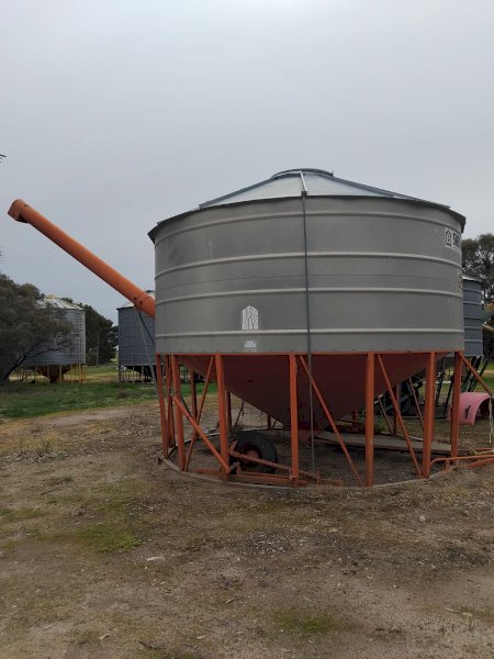 Sherwell 31 tonne PTO Field Bin