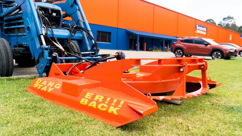 Elgra 3 Blade Slasher Complete with Universal Hitch