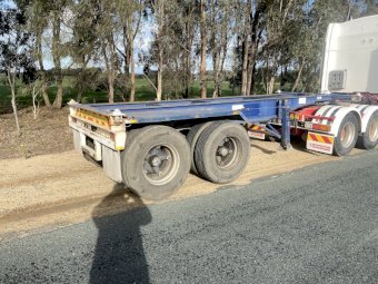 Kreuger 20ft Skel Trailer