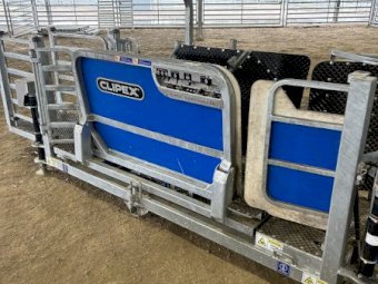 Clipex Sheep Handler Contractor Model