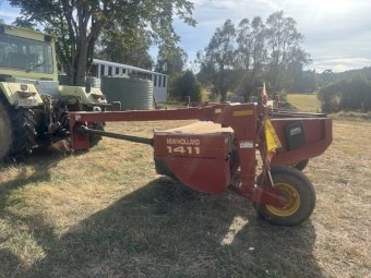 New Holland 1411 Mower Conditioner with Rubber Rollers