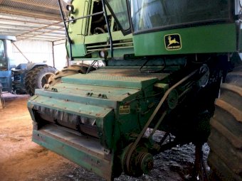 1985 John Deere 8820 Header With 930 Front And Trailer