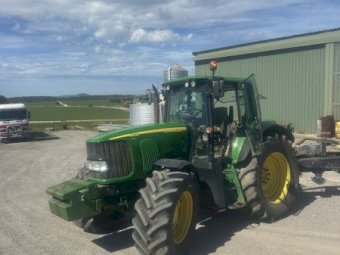 John Deere 6830 Premium Tractor