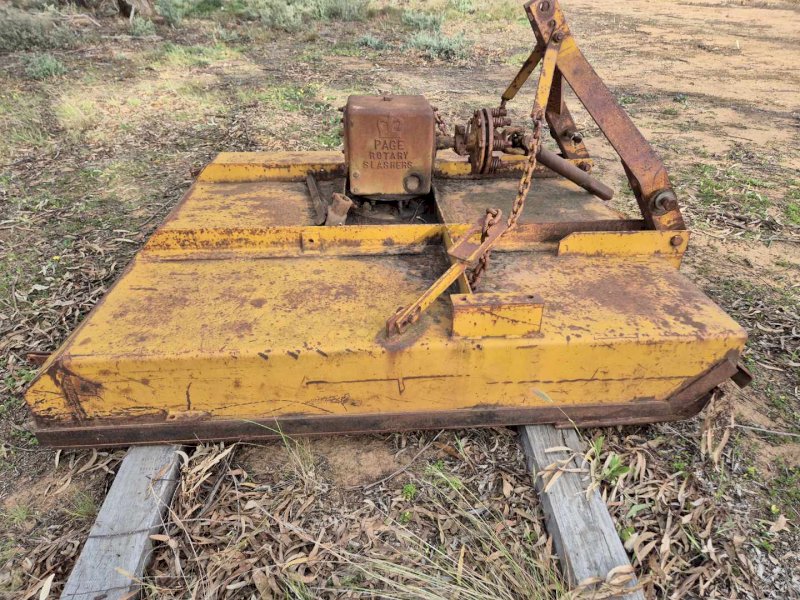 Paige 5 ft HD Slasher