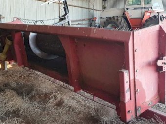 Knuckey Flo-Thru  canola pick-up  front