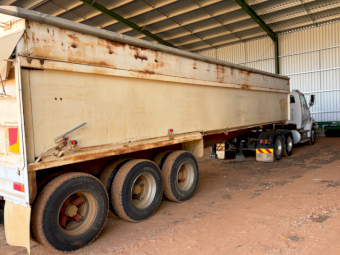 2011 Sterling Prime Mover with Pohlner 34ft Trailer