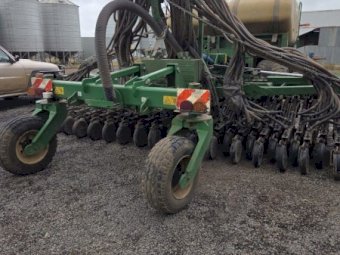 2018 Great Plains Spartan Air Drill