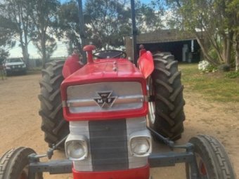 Massey Ferguson 148 Tractor