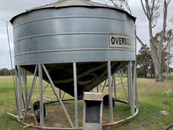 27m/t Jaeschke Super Field Bin