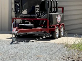 EZY Rollover Crush for cattle