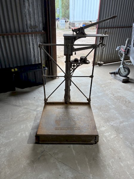W & T Avery , Birmingham wool bale scales