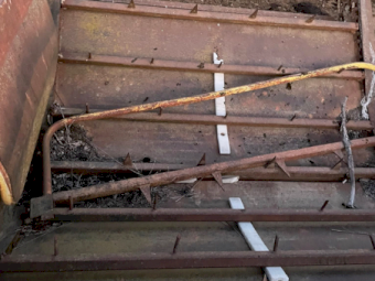 Boomerang Feed Wagon