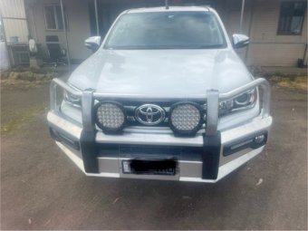 2016 Toyota Hilux  SR5 4WD Ute
