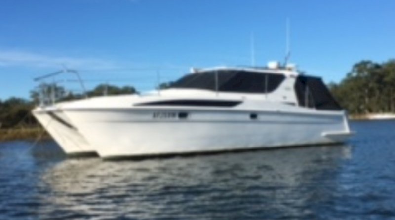 2001 Haines Signature 3600 Express Sports Catamaran