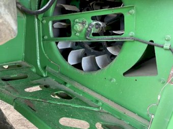 2006 John Deere 9660 STS Header with Front and Trailer