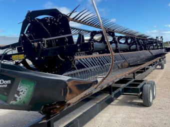 2019 MacDon FD145 Flex Draper Front