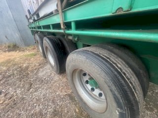1998 Freighter 45Ft Flat Top Trailer