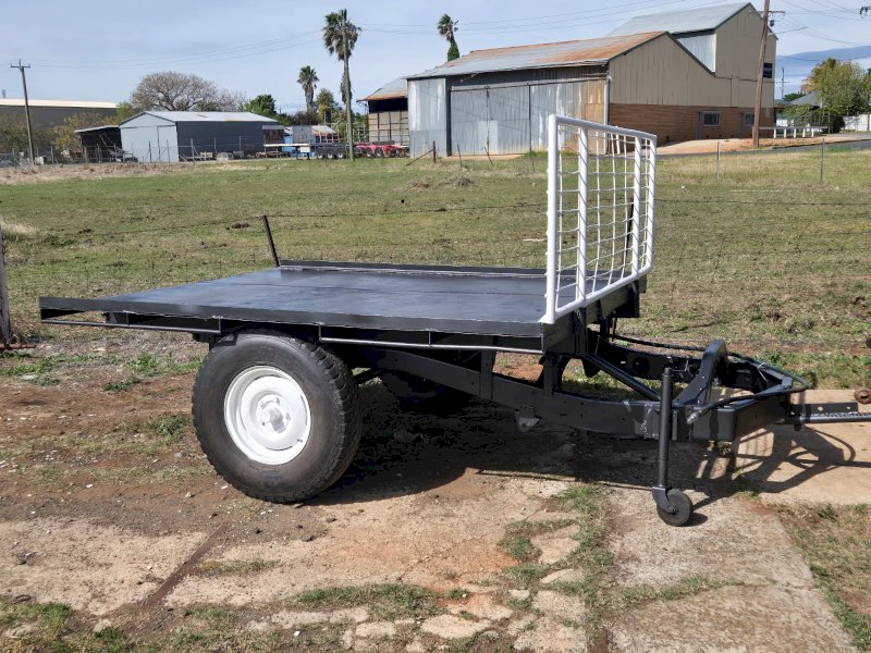 Hydraulic Tipping Trailer