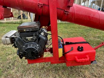 Vennings 50ft x 9" Auger (Price Reduced)