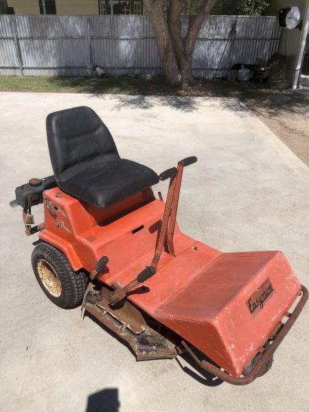 Easymow zero Turn Mower