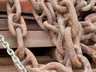 Approx 300' Studded Scrub Chain