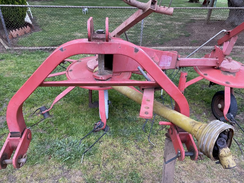 Lely Lotus 300 Tedder Hay Rake