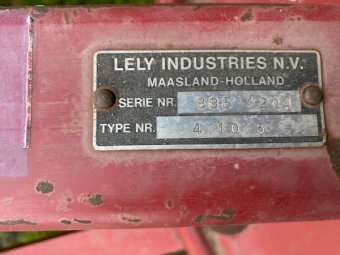 Lely Lotus 300 Tedder Hay Rake