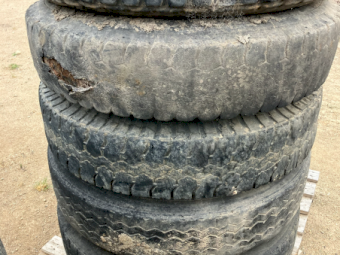 10-00-20 Truck Tyres and Rims