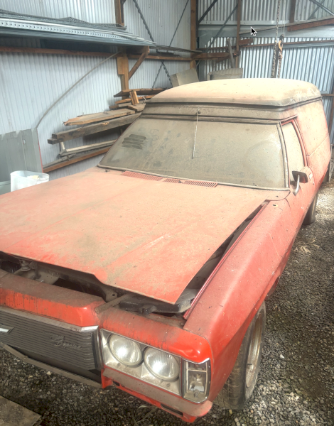 Holden Panel Vans x 2