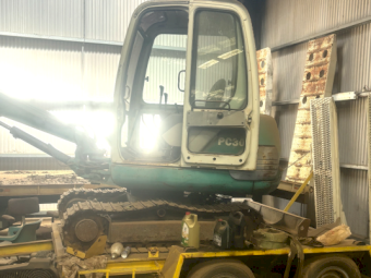 Komatsu PC30 Excavator with Plant Trailer