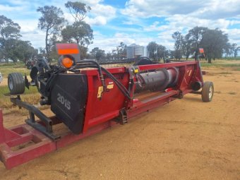 Case IH 2015 Canola Pickup Front